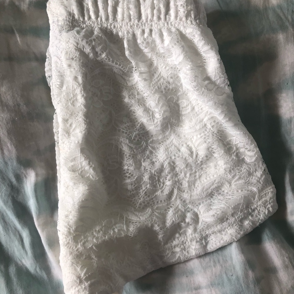 Lace shorts - Picture 2 of 2